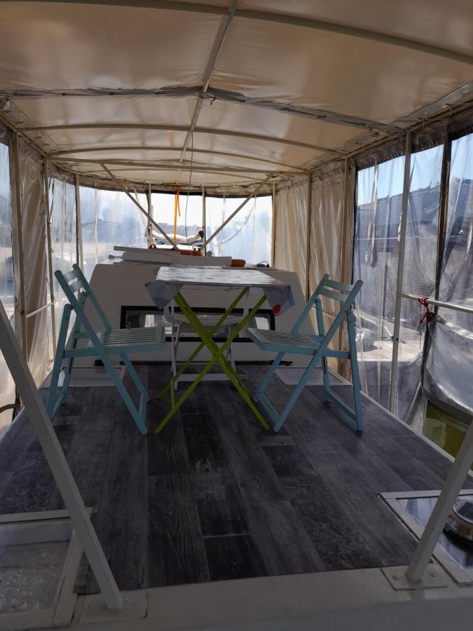 南特 Bateau Penichette Atypique酒店 外观 照片
